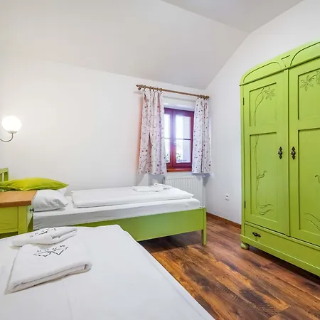 Madr 3* 모드라바